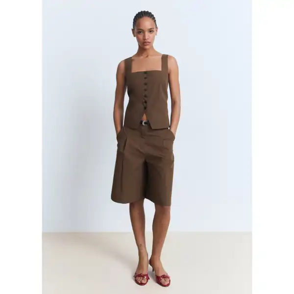 Bermudas Mocha Mousse