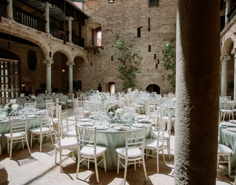 Uno de los salones del Castillo de Batres