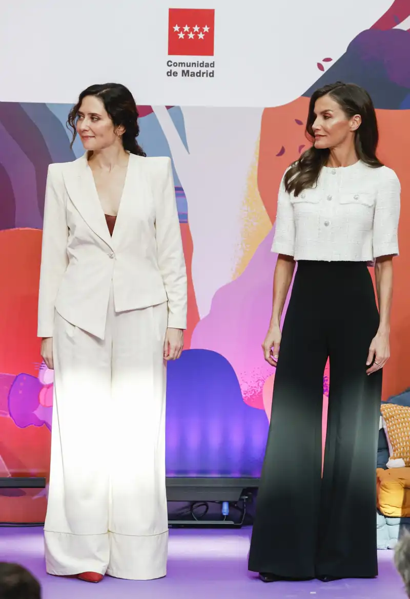 Isabel Díaz Ayuso junto a la Reina Letizia
