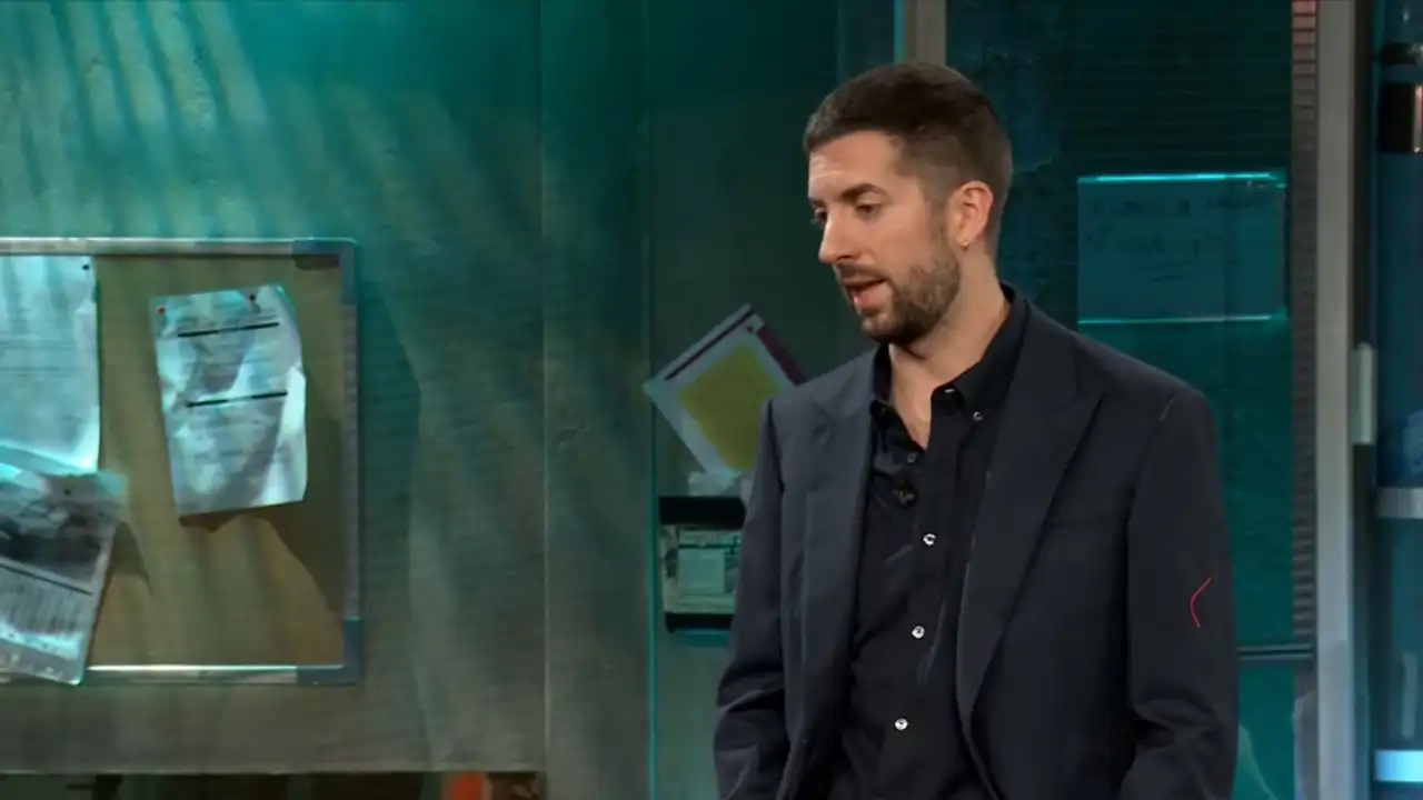 Jorge Ponce y David Broncano, ajenos a la entrevista a Melody, bromean sobre los datos de 'El hormiguero': "Ya quisieras tú"