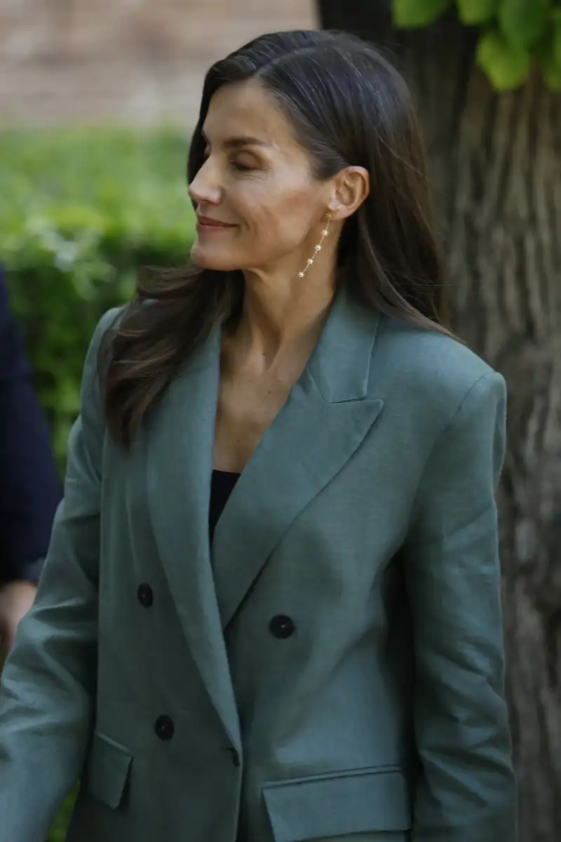 Los pendientes de Sure Jewels  de la Reina Letizia 