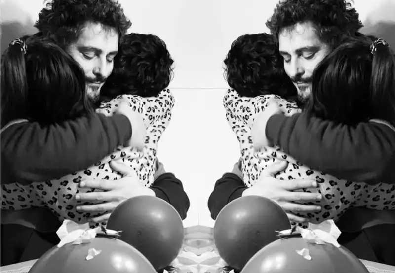 Antonio Pagudo y sus dos hijos 