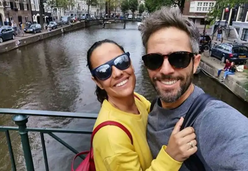 Roberto Leal comparte la primera foto de su segundo hijo y ¡es para morirse de amor!