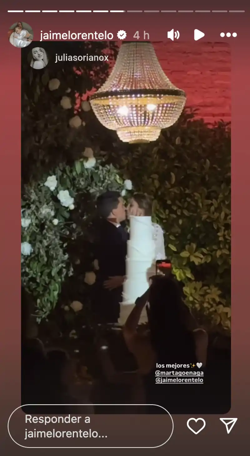 Jaime Lorente y Marta Goenaga en su boda