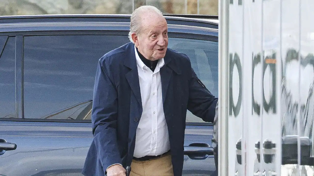 Se desvela la firme postura del Rey Juan Carlos sobre su demanda a Revilla: "No le interesa negociar"
