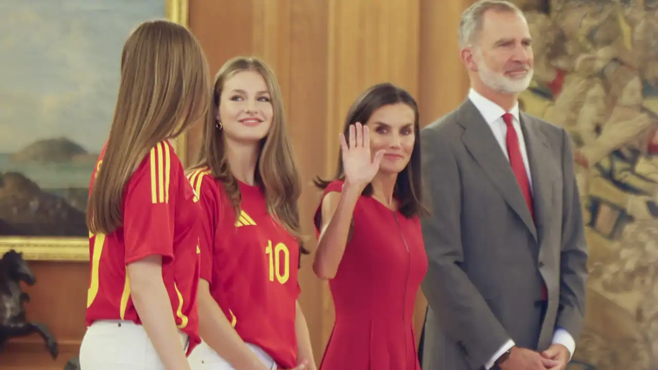 Reyes Felipe y Letizia