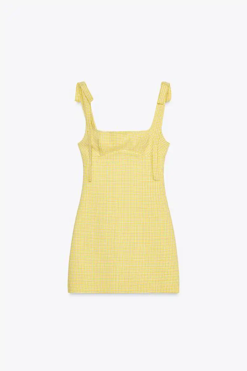Vestido cuadro vichy lazos de Zara 25,95 euros