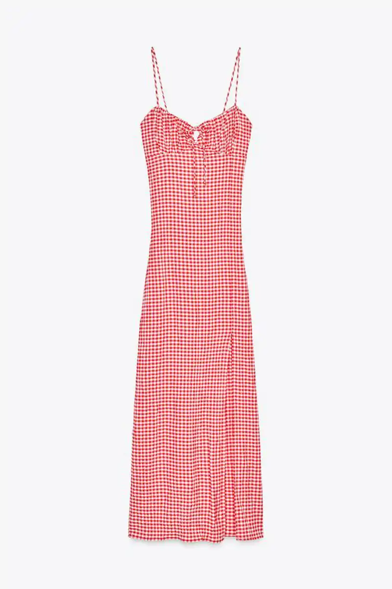 Vestido midi cuadro vichy de Zara 29,95 euros