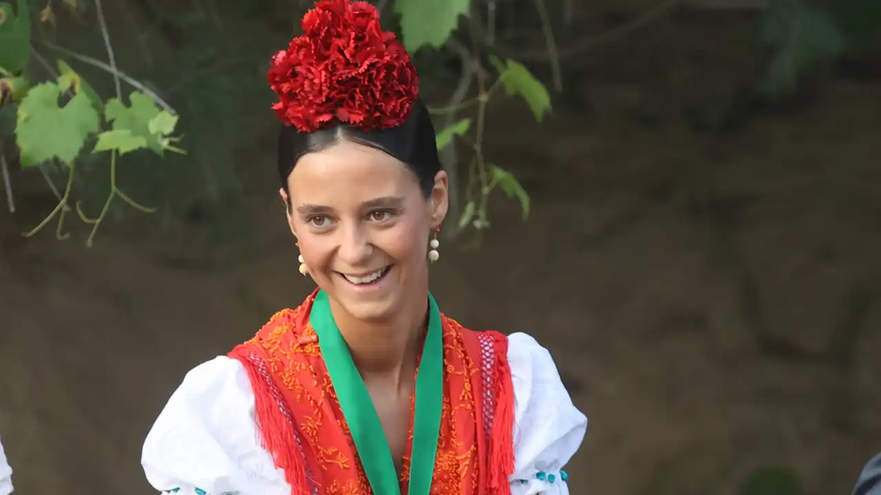 Victoria de Marichalar abre el álbum de fotos de su Camino del Rocío: “Sé que no será el último”