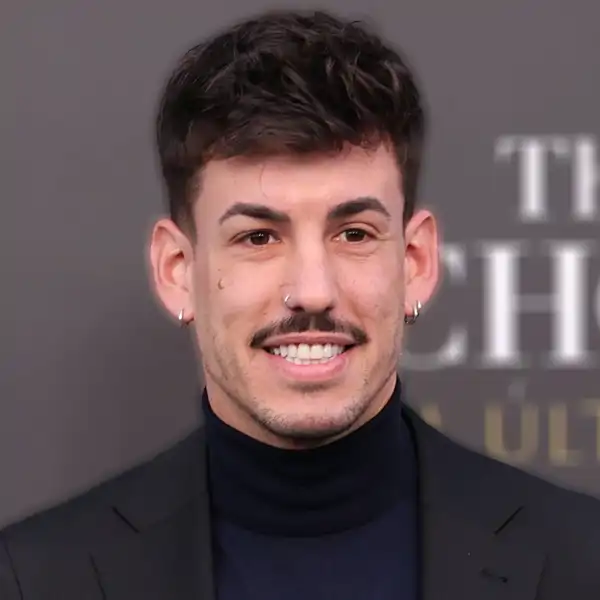 Luitingo en un photocall