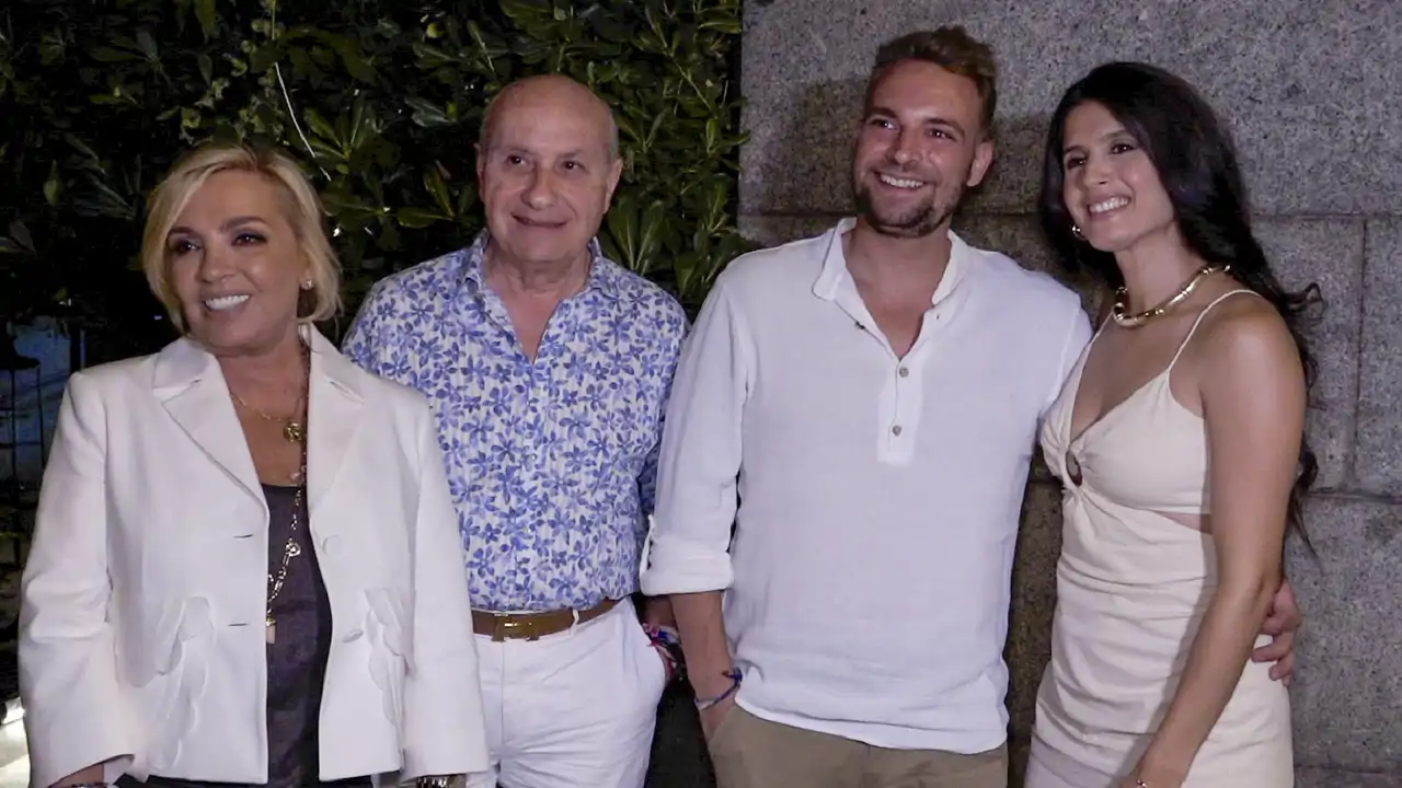 José María Almoguera celebra su cumpleaños con Carmen Borrego, José Carlos Bernal y María 'la jerezana'