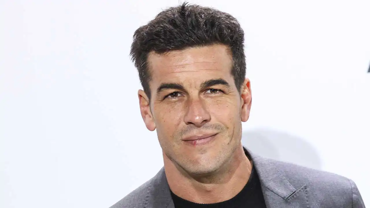 Mario Casas y su comentado gesto con Melyssa Pinto en la boda de Susana Molina