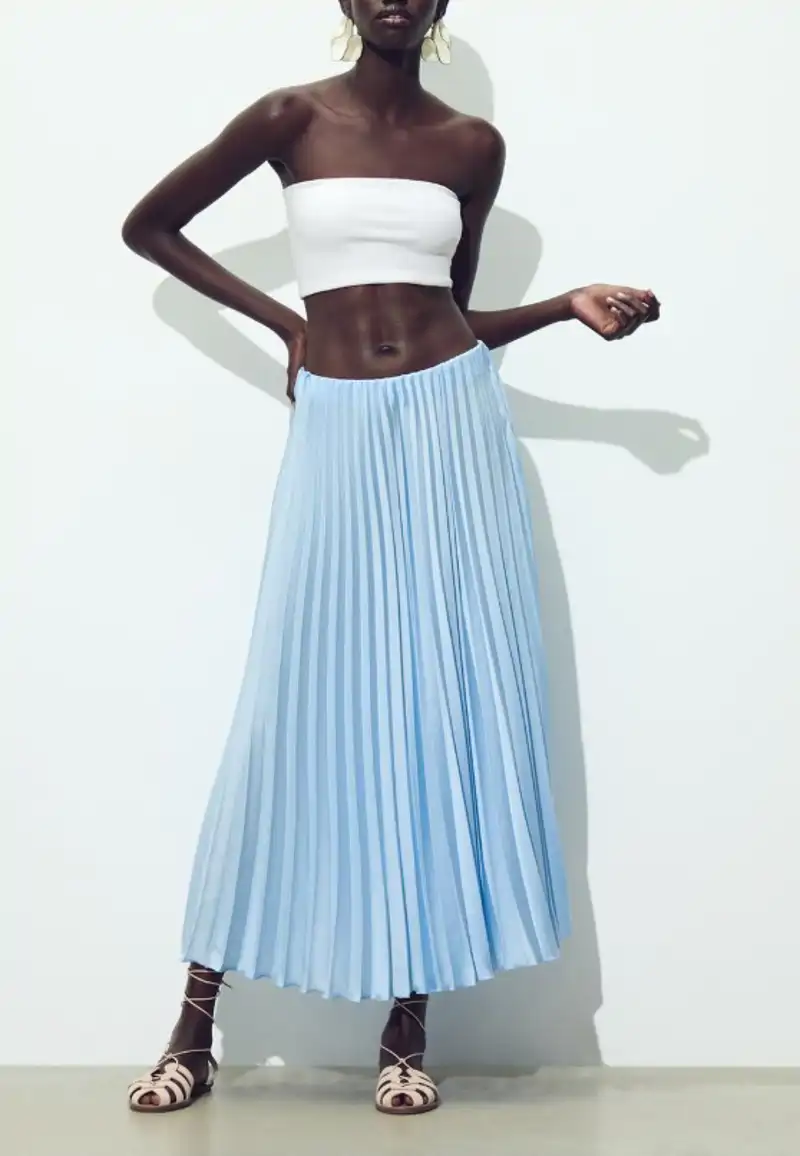 Falda plisada azul