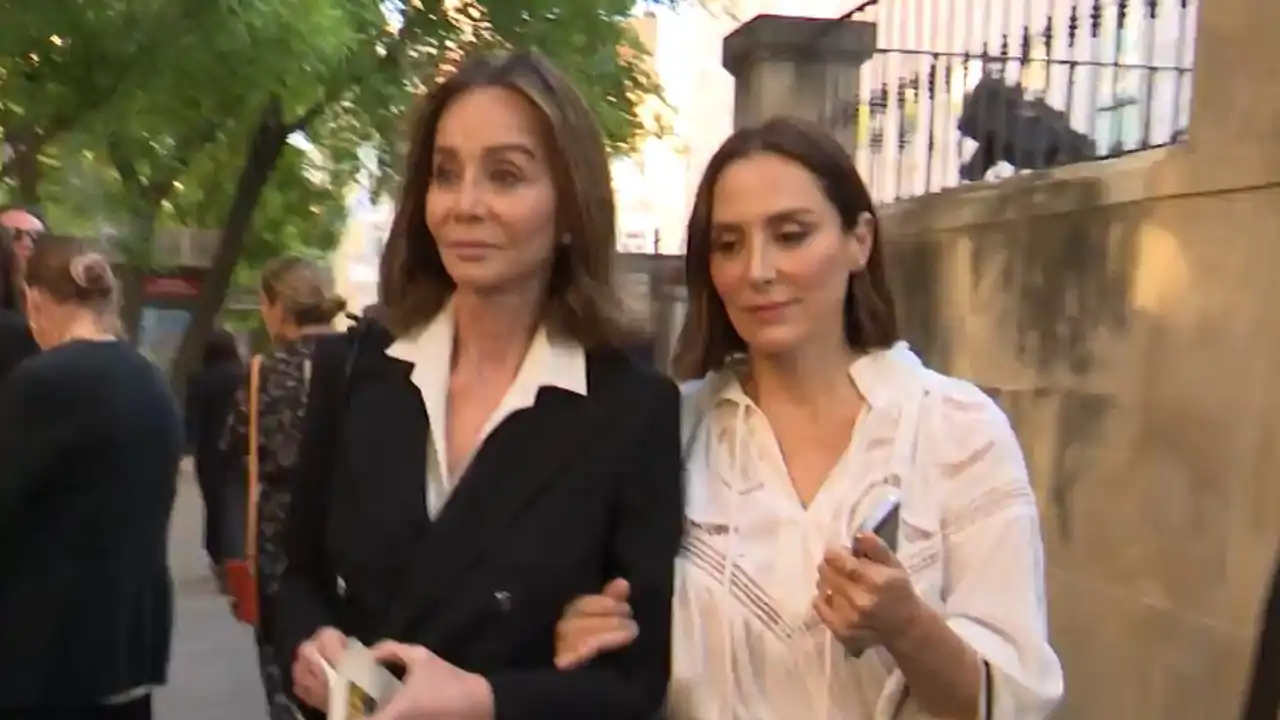 La reacción de Isabel Preysler al ser preguntada por la muerte de Mario Vargas Llosa