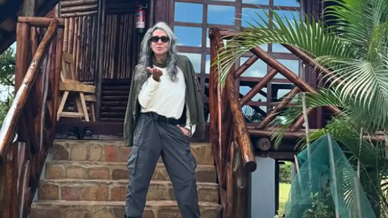 Mario Vaquerizo abre el álbum de fotos de su exótico viaje a África: "Me lo estoy pasando bomba"