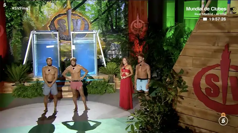 Borja, Montoya, Escassi y Laura Madrueño en 'Supervivientes'