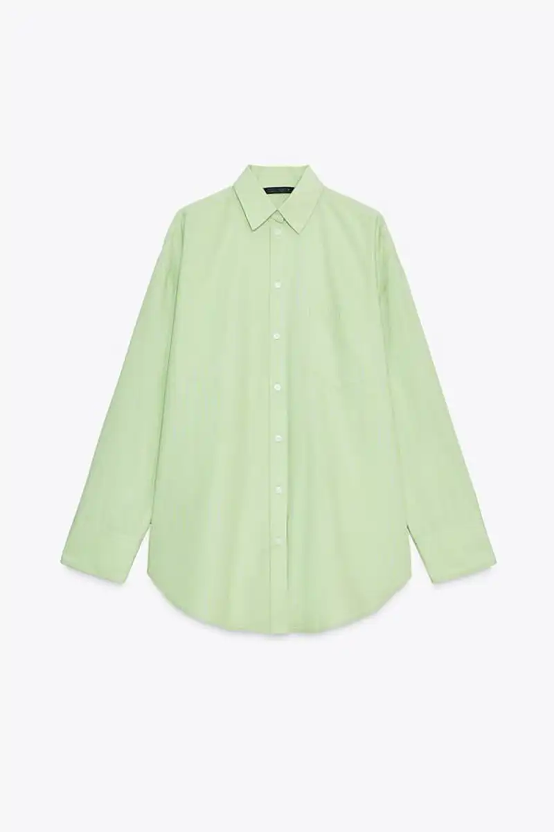 Camisa oversize popelín raras de Zara 25,95 euros