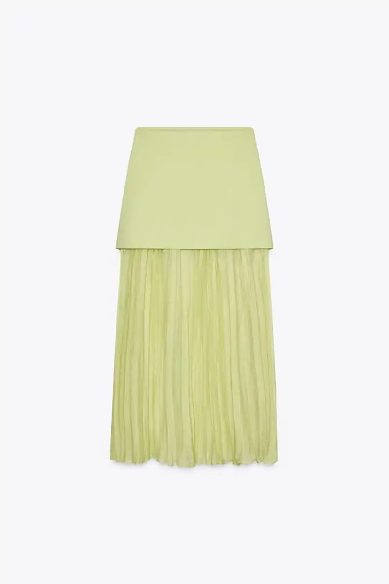 Falda combinada plisada punto de Zara 35,95 euros