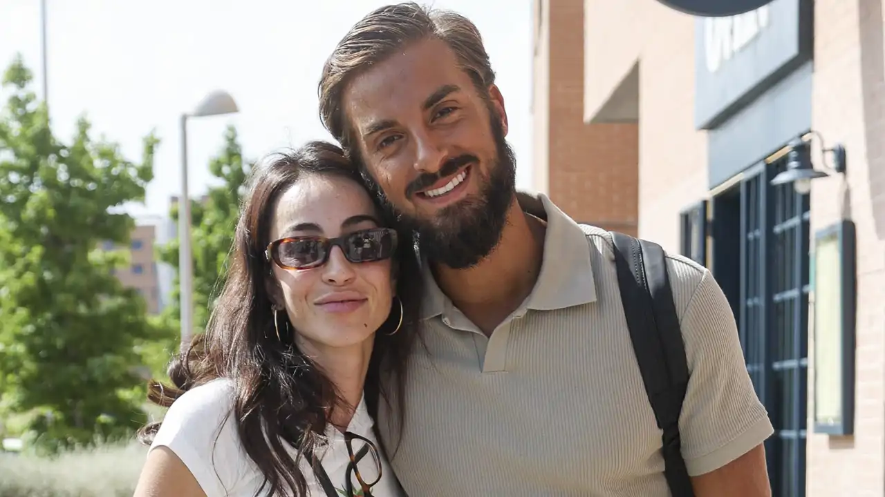 Borja González, afectado, revela que estuvo a punto de dejar a Ana Solma 10 días antes de 'Supervivientes 2025': "Me escondía para llorar"