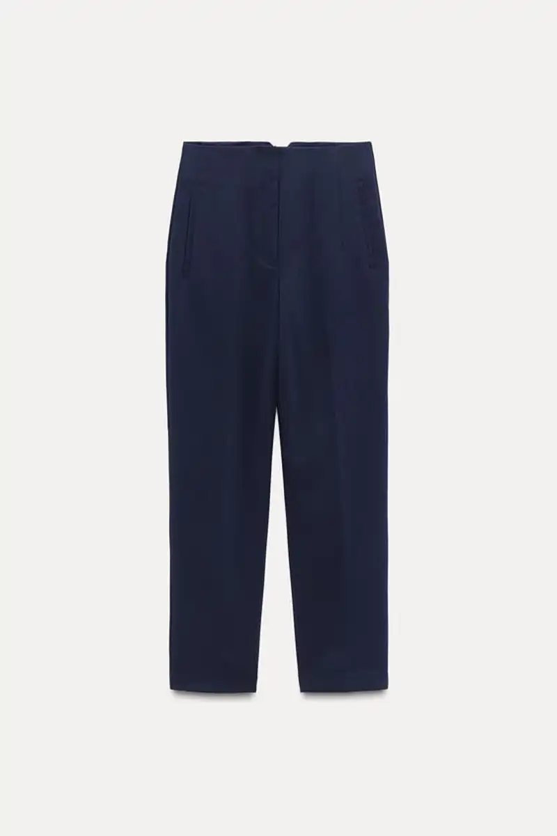 Pantalón tiro alto de Zara 25,95 euros
