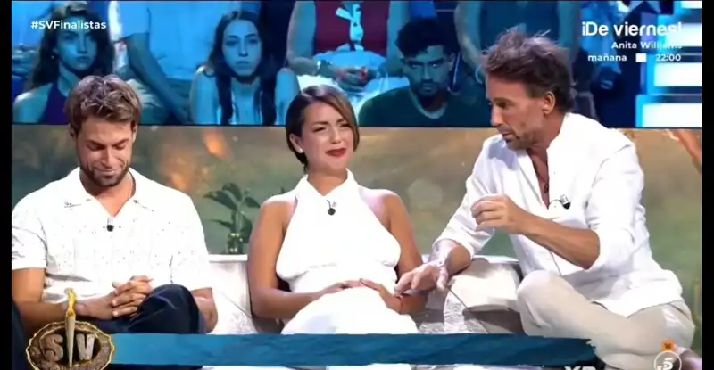 Álvaro Muñoz Escassi pone en jaque a la organización de 'Supervivientes' por lo ocurrido con el ganador del reality