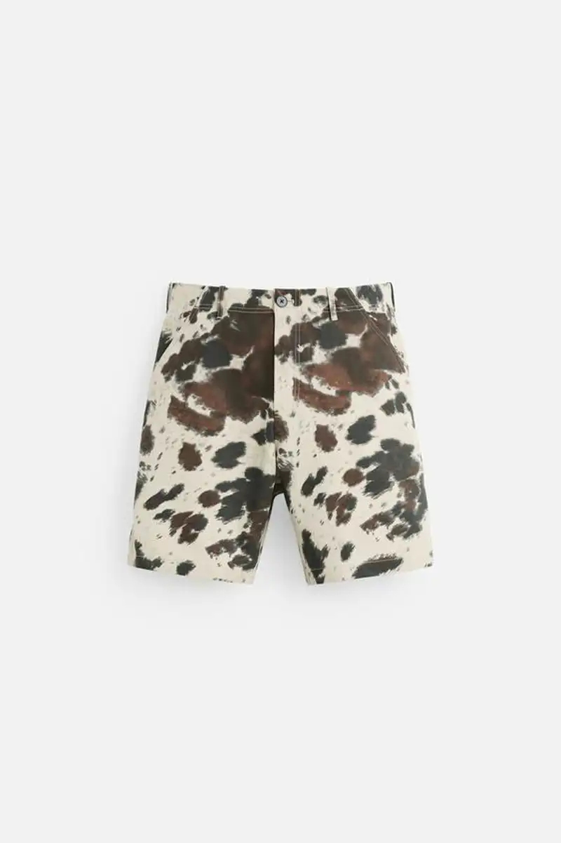 Bermuda estampado animal de Zara 29,95 euros