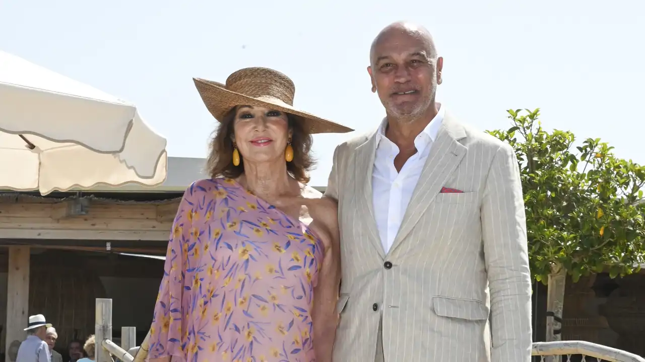 Ana Rosa Quintana en la boda de su hijo mayor
