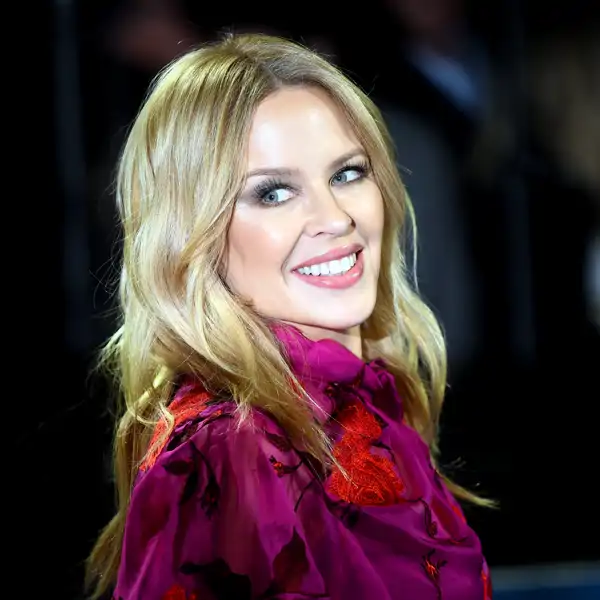 Kylie Minogue en una premier