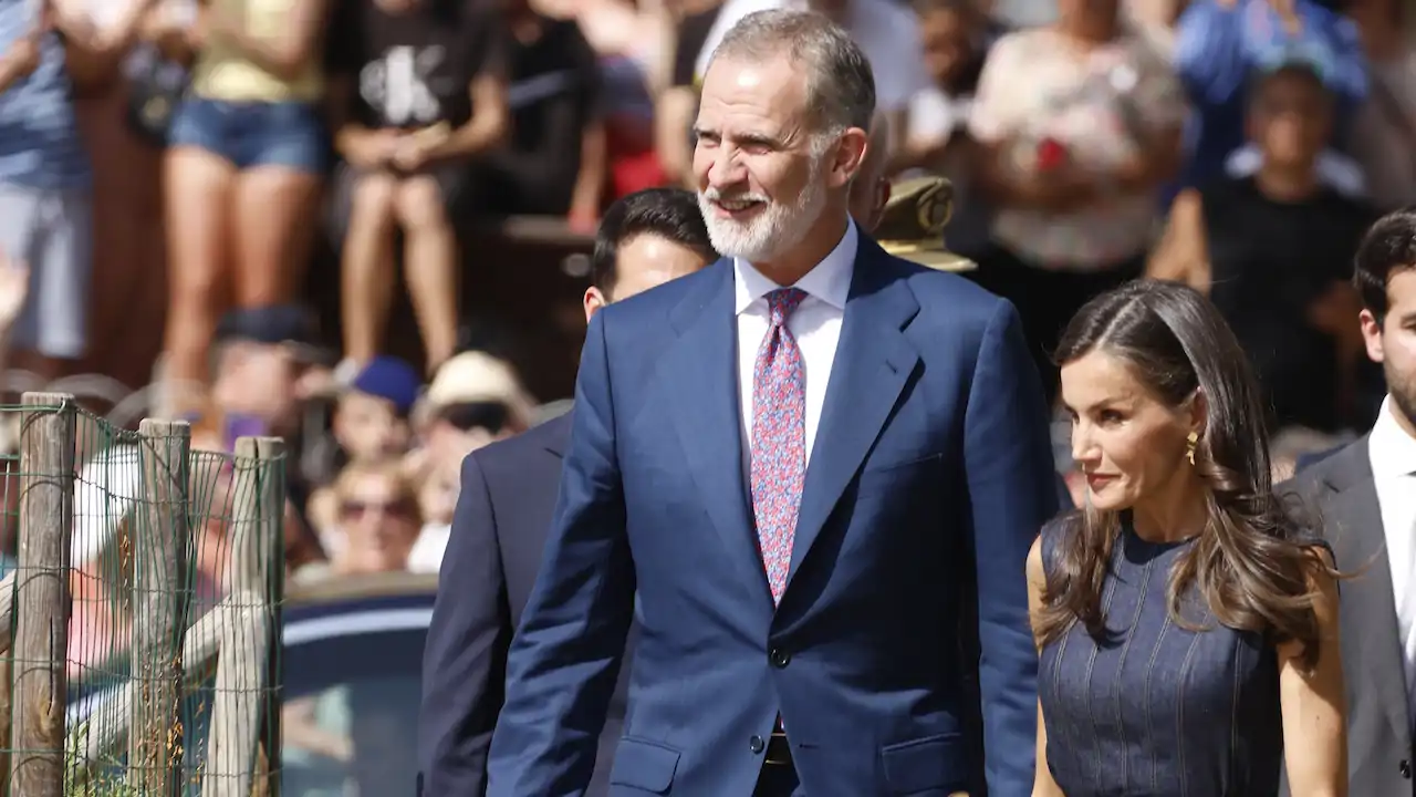 Los Reyes, Felipe y Letizia, en Badia del Vallès.