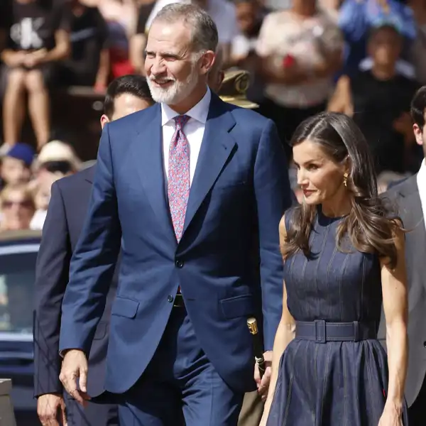 Los Reyes, Felipe y Letizia, en Badia del Vallès.