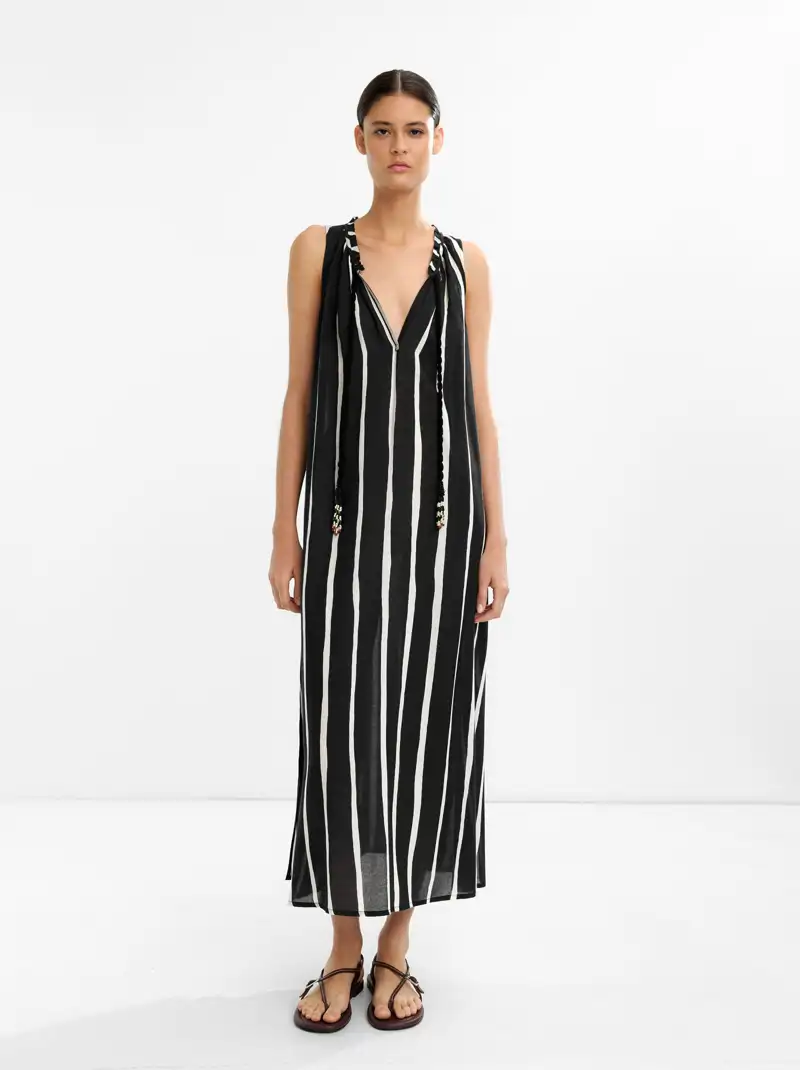 Vestido largo a rayas de Parfois 27,99 euros 