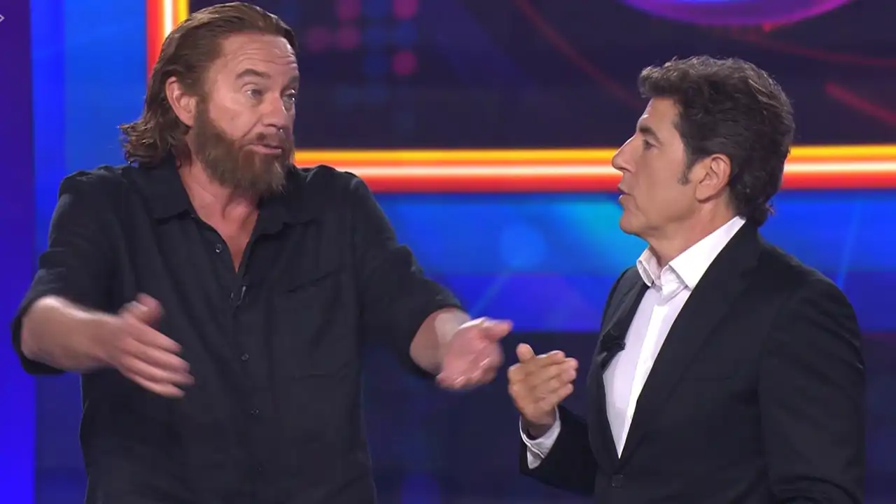 Bertín Osborne explota ante las críticas en 'Tu cara me suena': "Voy a cantar con una y yo de mujer, con bata de cola y todo"