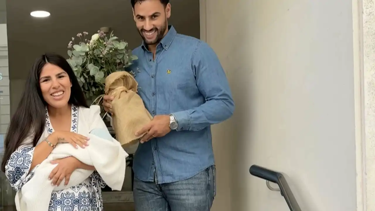 Isa Pantoja, radiante, recibe el alta y revela por primera vez que sintió tras el nacimiento de su hijo: "Lloré muchísimo"