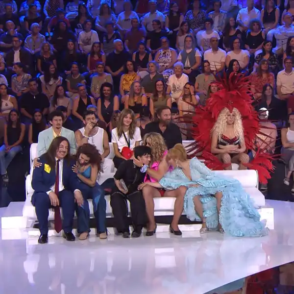 La lacrimógena reacción del ganador de 'Tu cara me suena' antes de desvelarse el nombre del primer finalista: "Empatar con ella equivale a ganar todo"