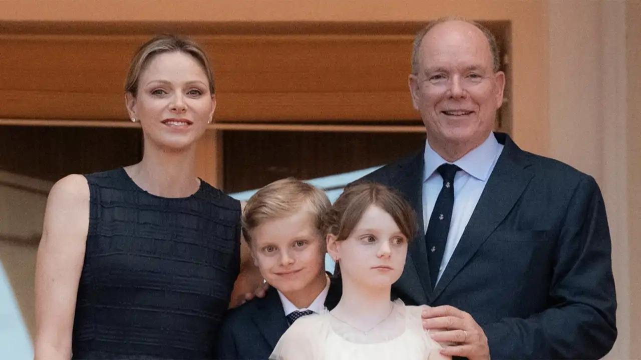 Los Príncipes de Mónaco junto a sus hijos