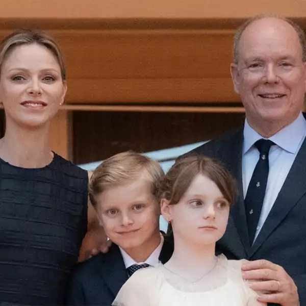 Los Príncipes de Mónaco junto a sus hijos