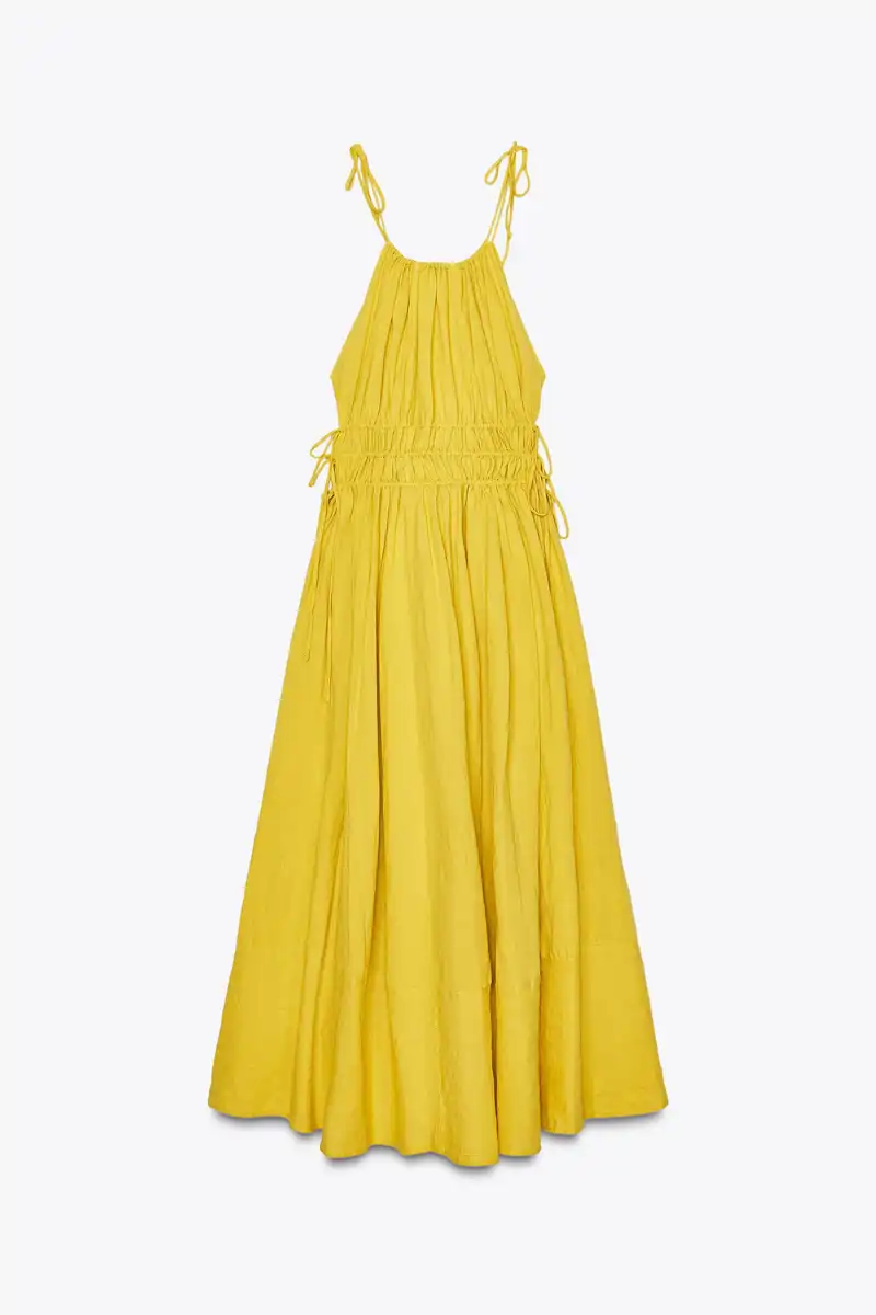 Vestido con lino ZW Collection de Zara 39,99 euros 