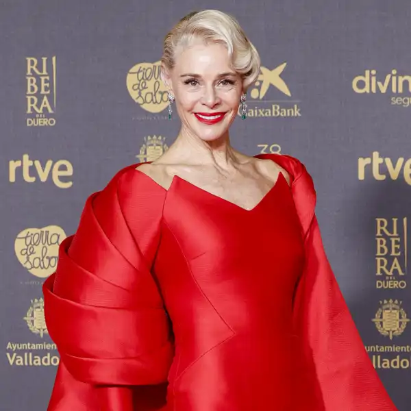 El vestido de Valenzuela de Belén Rueda para asistir a los Premios Goya 2024 