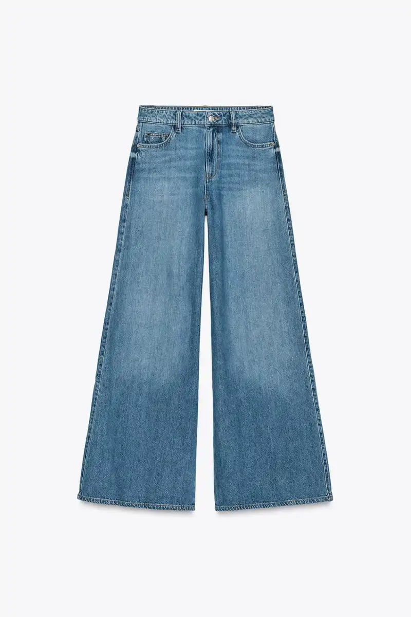 Jeans palazzo tiro medio de Zara 19,99 euros 