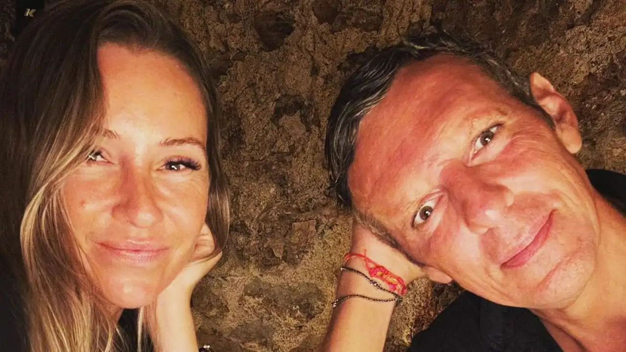 Joaquín Prat comparte la foto más romántica con su novia: “¿Os habéis casado?”