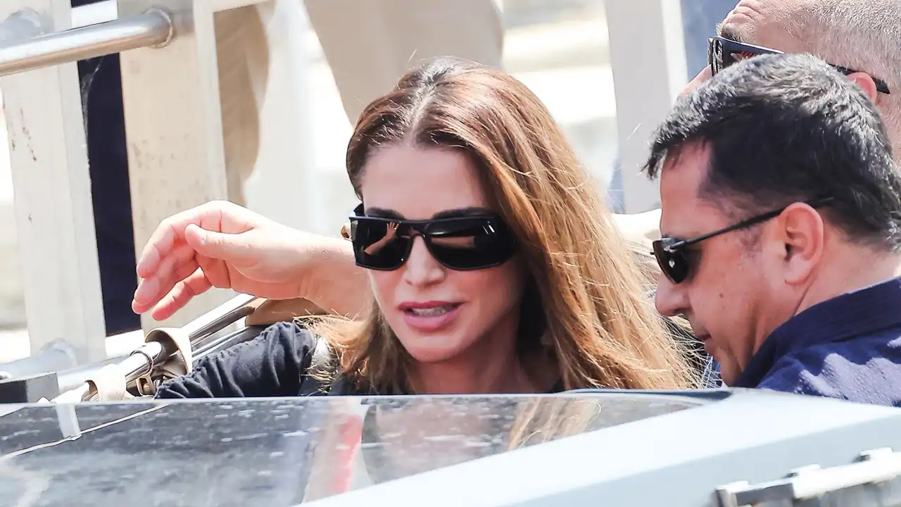 Rania de Jordania en su llegada a Venecia