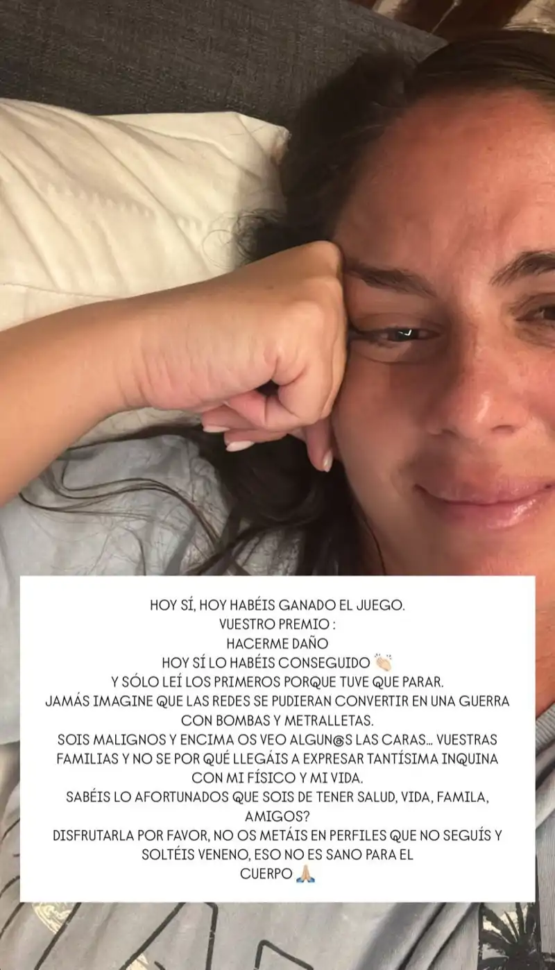 Anabel Pantoja, entre lágrimas, responde alto y claro a las críticas por su look en la boda de Susana Molina: "Habéis conseguido hacerme daño"