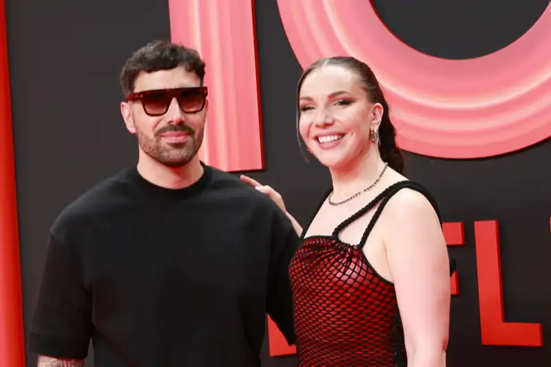 Inés está en un momento dulce junto a su novio, Guillermo Camacho (DJ Verse), con quien quiere pasar por el altar.