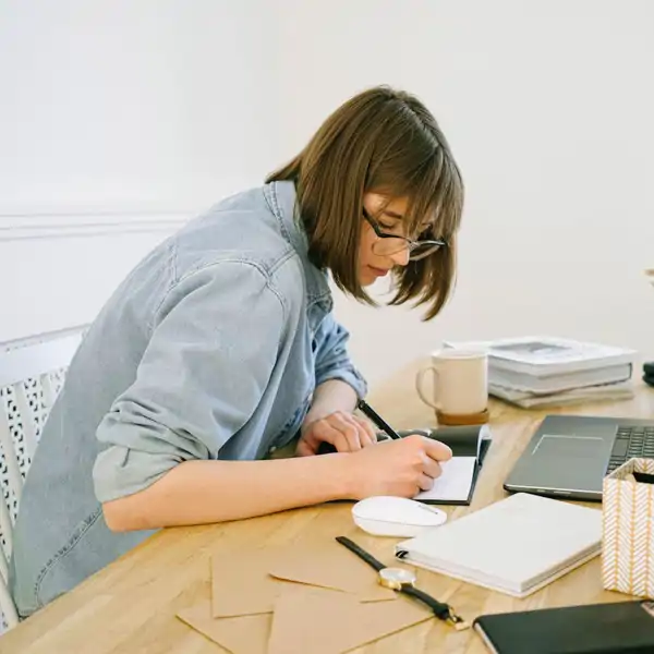Uno de cada cinco trabajadores españoles dice que el teletrabajo ha afectado su salud mental 