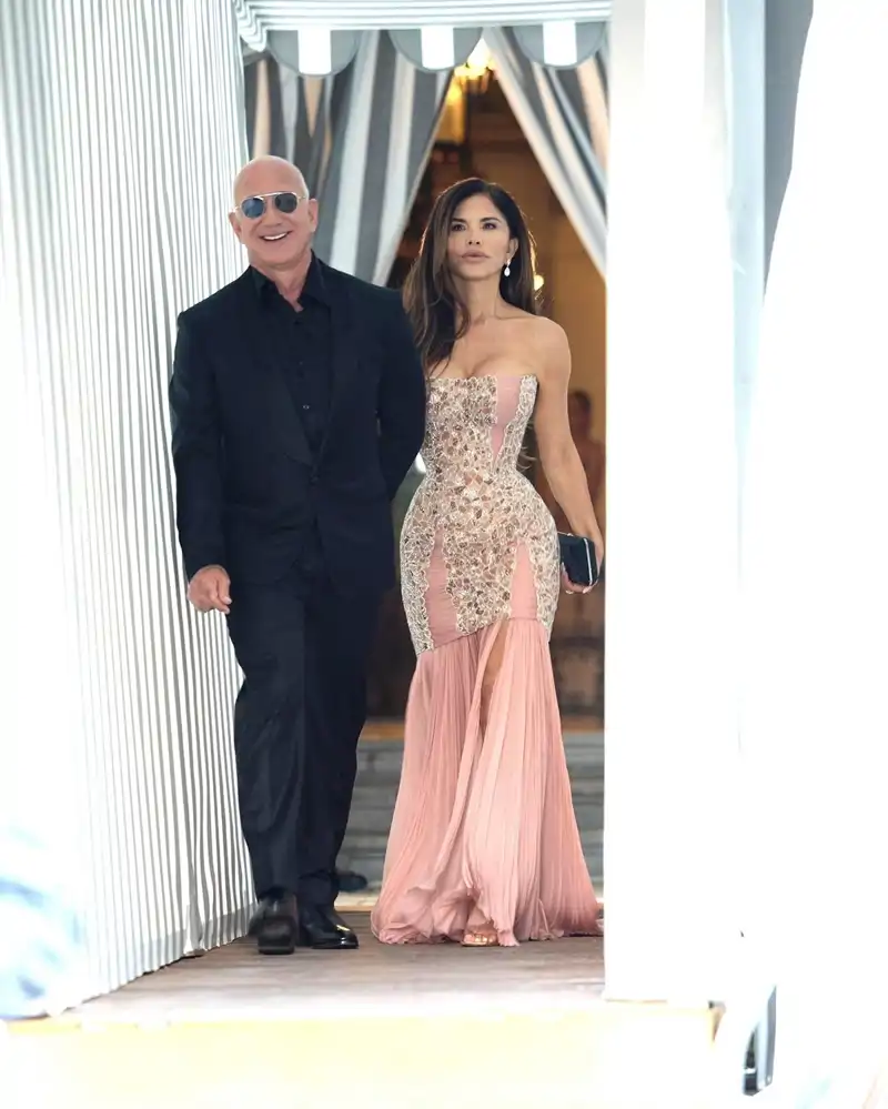 Jeff Bezos y Lauren Sánchez reaparecen tras su boda