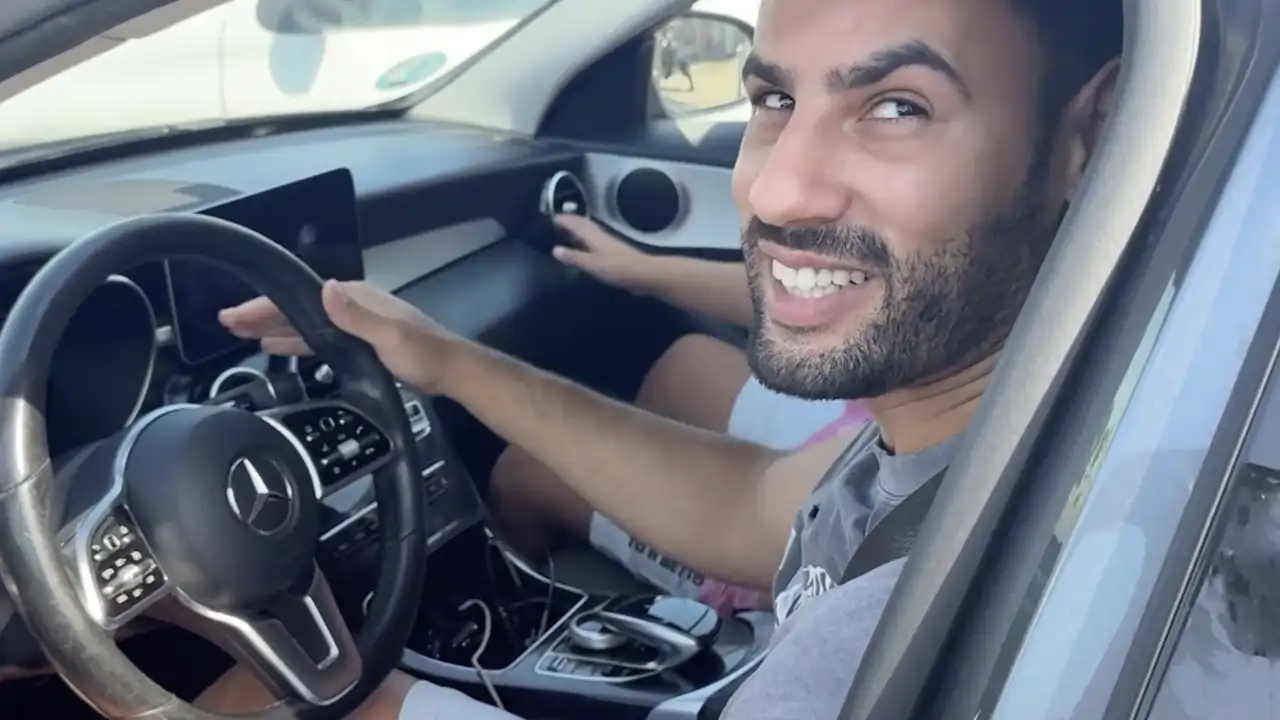 Asraf Beno da la última hora sobre Isa Pantoja tras abrirse en canal sobre el bajón que sufre en pleno posparto: "Estamos apoyándola"