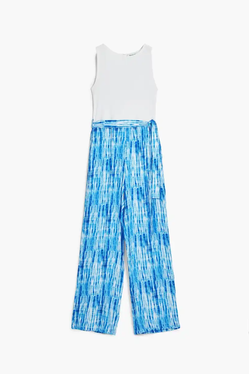 Mono combinado tie dye de Desigual 83,30 euros