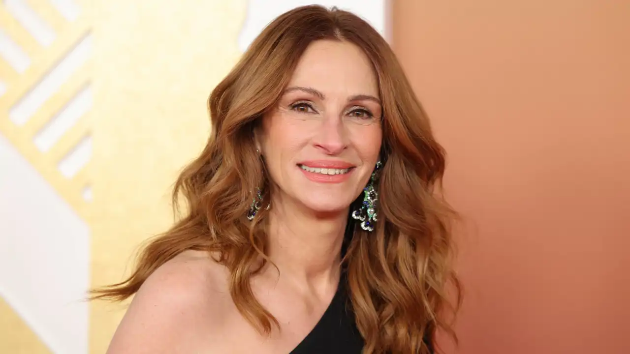Julia Roberts (57 años): “Como madre de tres hijos a los que les encanta estar al aire libre, dependo totalmente de un buen protector solar” 