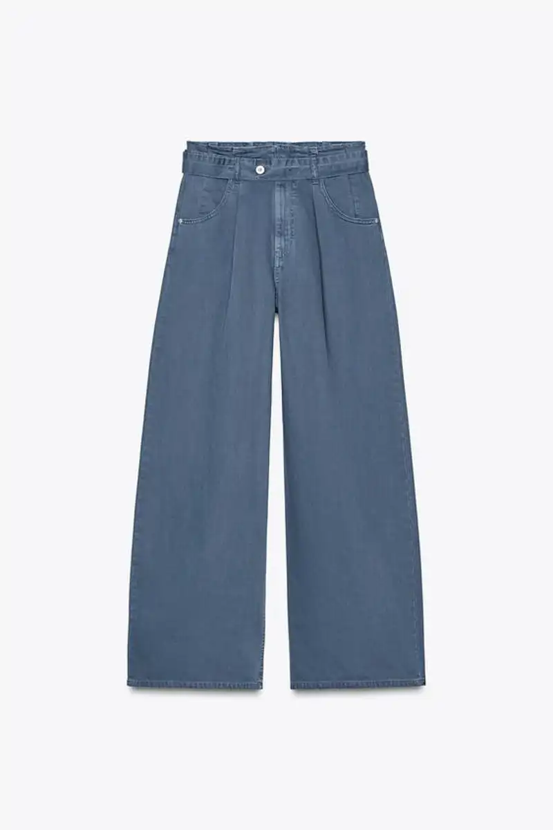 Pantalón paperbag cinturón de Zara 12,99 euros