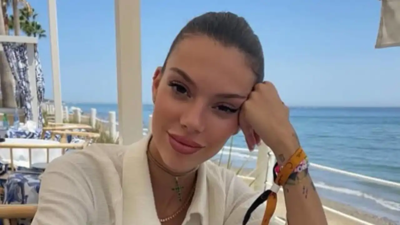 Storie de Alejandra Rubio en la playa